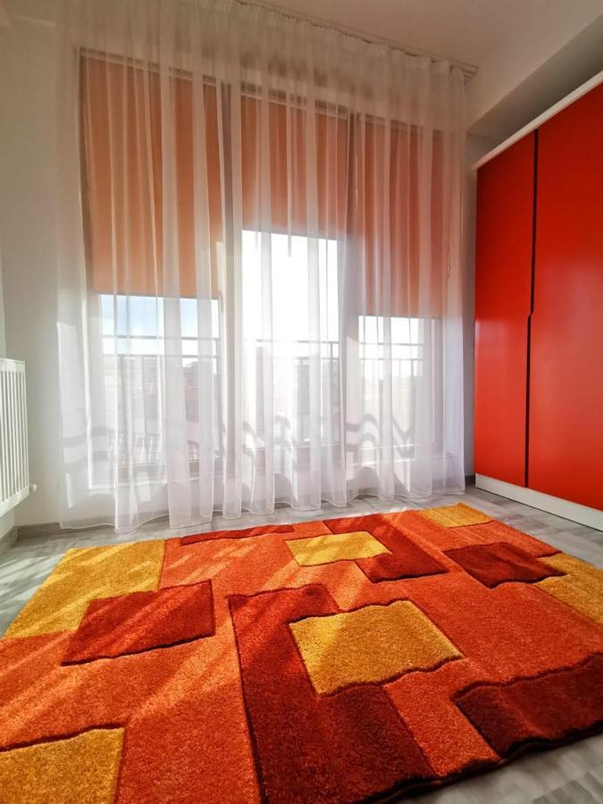 קונסטנצה Orange Apartment-Brilliant Apartments מראה חיצוני תמונה